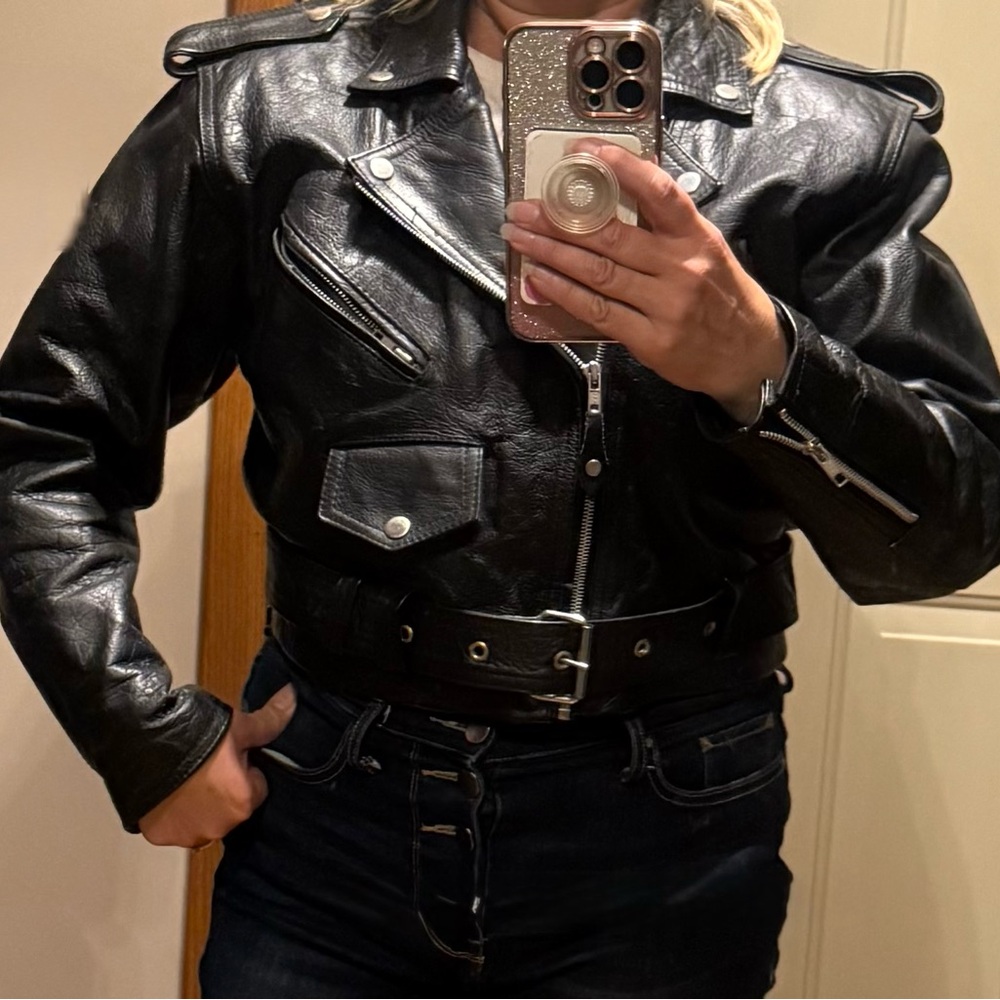 Women’s Black Leather Motorcycle Jacket - Picture 4 of 5